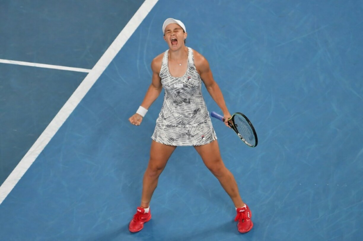 L'Australienne Ashleigh après avoir remporté l'Open d'Australie le 29 janvier 2022 à Melbourne