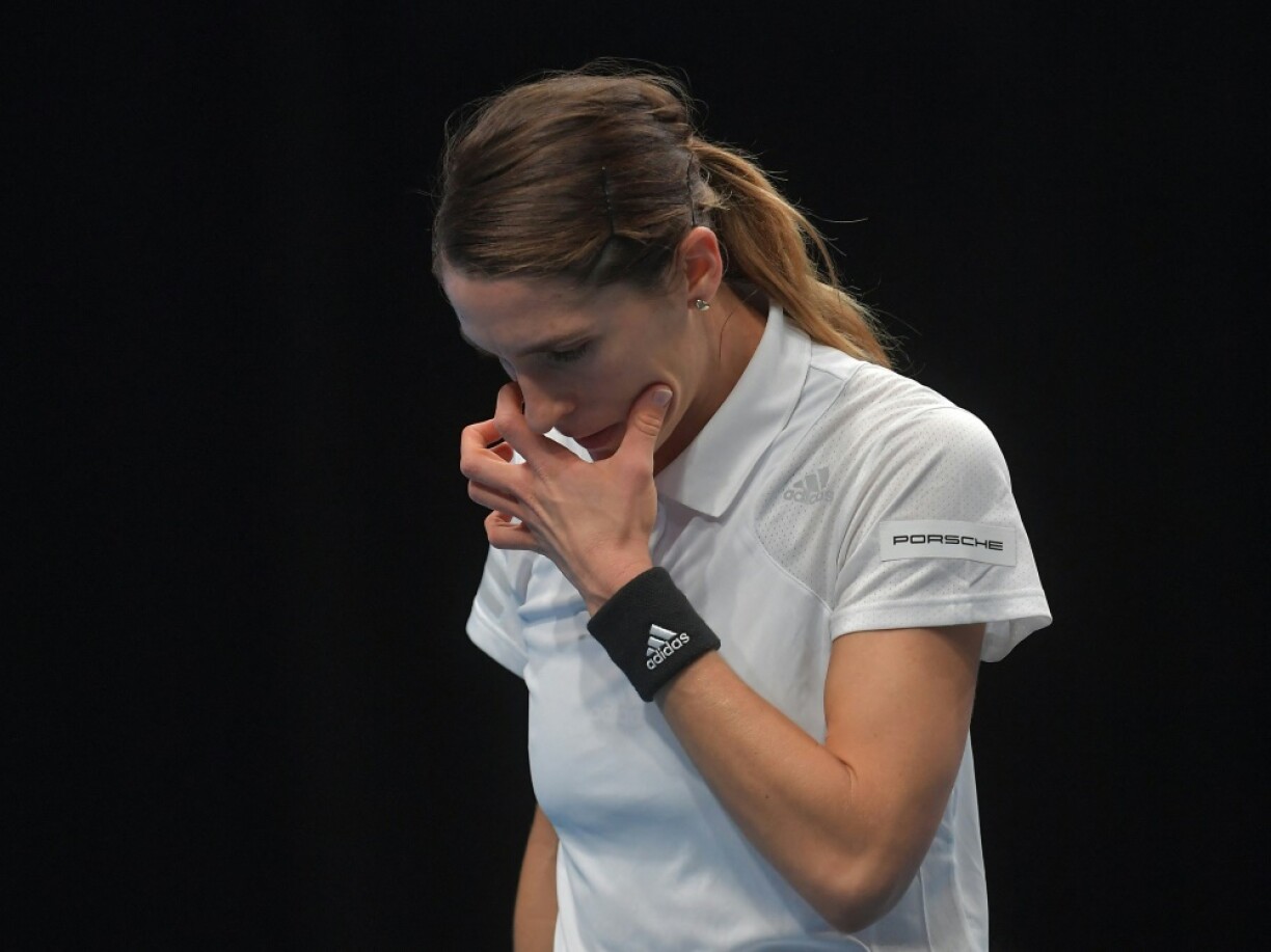 Verletzungen an aner Réckschléi gehéieren zum Tennis, esou d'Andrea Petkovic.