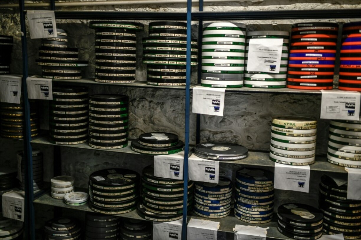 Bobines du film Napoléon d'Abel Gance stockées à Montigny-le-Bretonneux, le 6 mai 2021