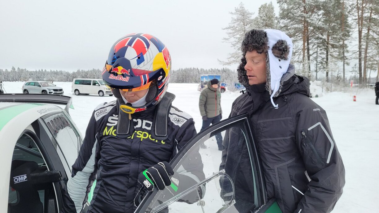 Den Andreas Mikkelsen an de Patrik Sandell