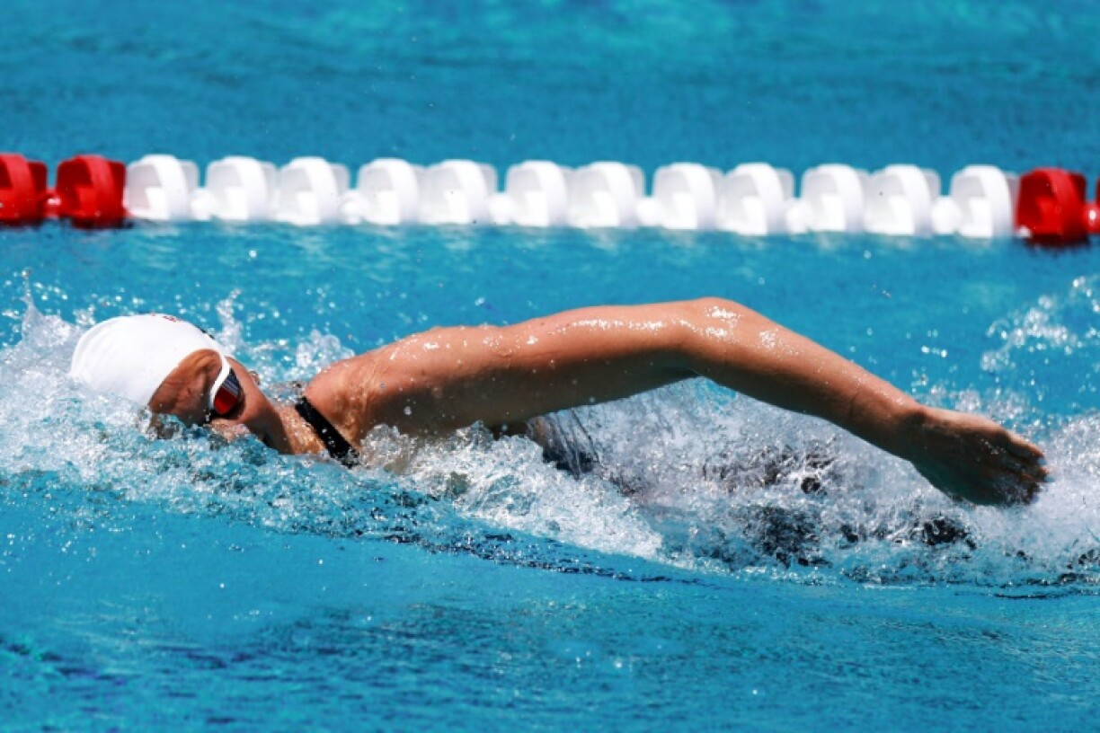Canadian Summer McIntosh broke the women's 400m freestyle world record on Saturday.