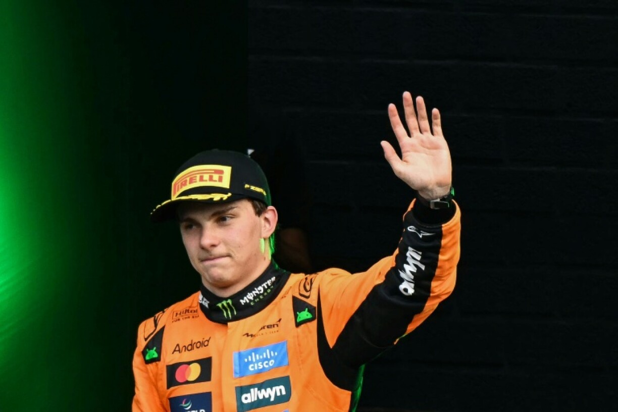 McLaren driver Oscar Piastri has won Australia's top sports honour