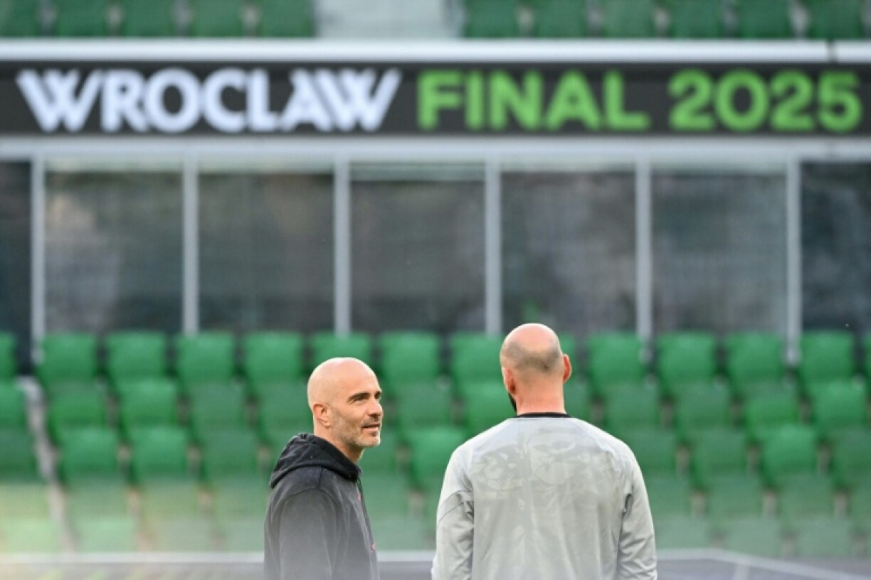 Chelsea manager Enzo Maresca (left) oversees a training session in Wroclaw on the eve of the UEFA Conference League final