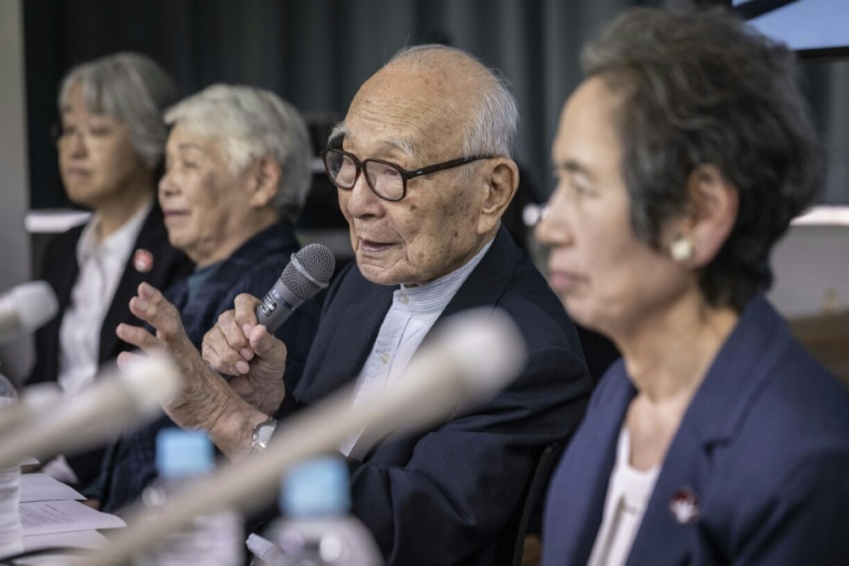 Terumi Tanaka (2nd R), co-chair of Japanese atomic bomb survivors' group Nihon Hidankyo, will join a delegation headed to Oslo to collect their Nobel Peace Prize