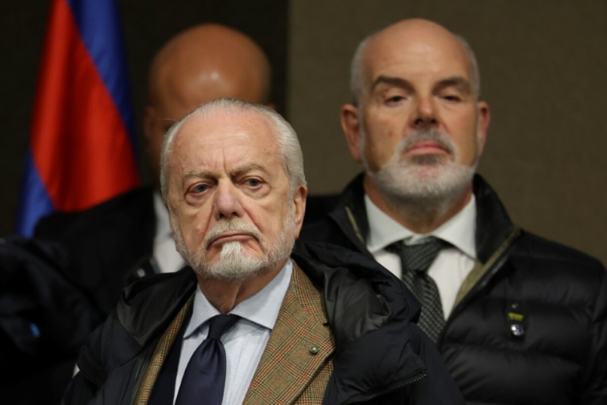 Aurelio De Laurentiis (L) has owned Napoli since 2004