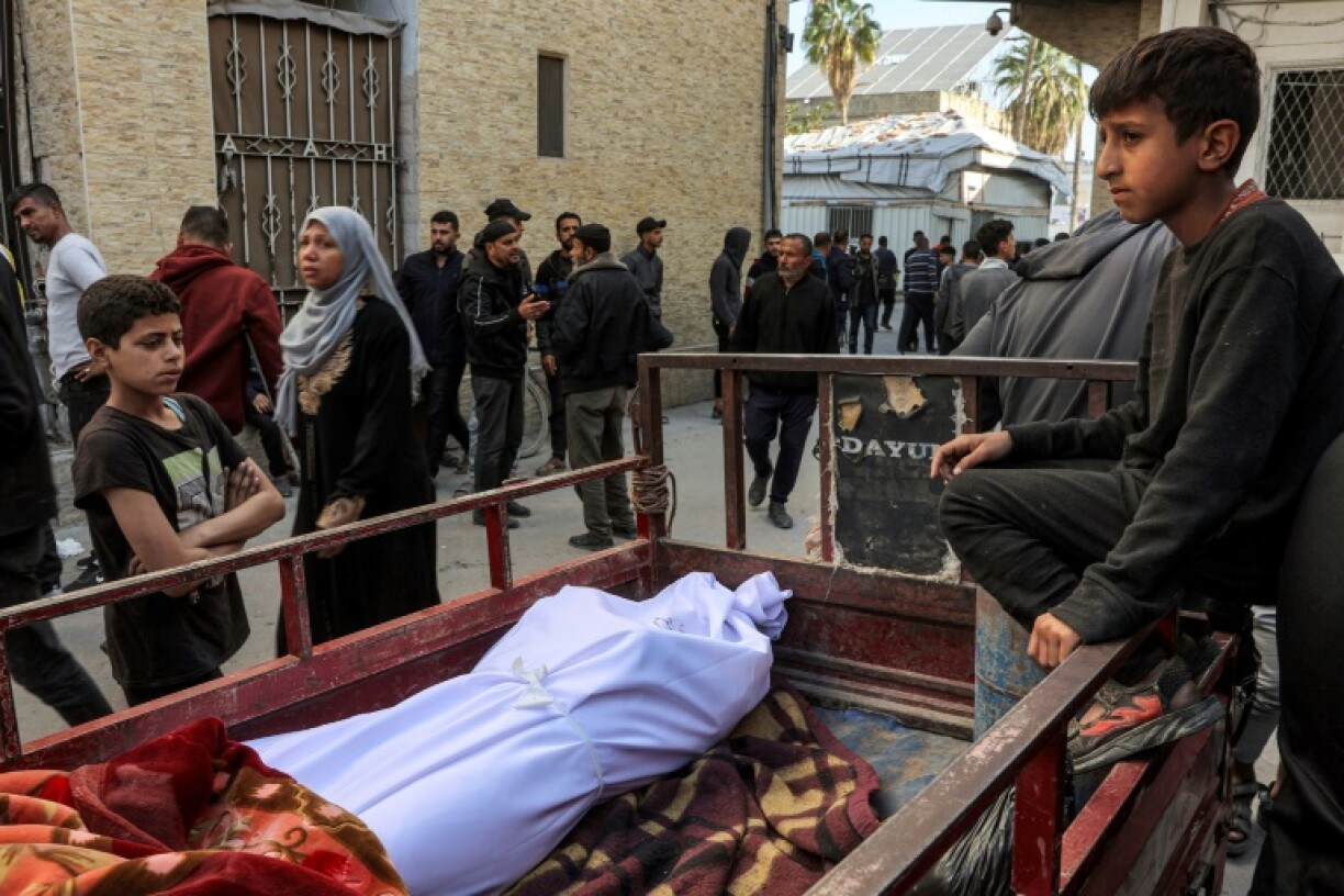 The Red Cross said that many medical facilities in Gaza were overwhelmed by the influx of wounded