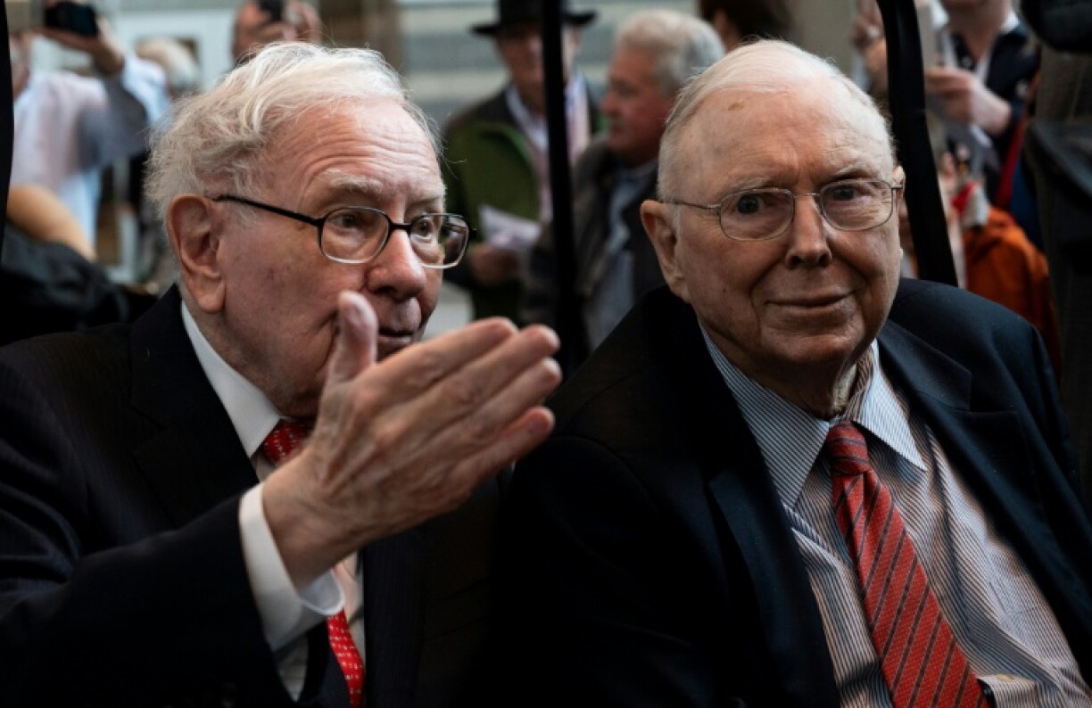 Warren Buffett (L) ran Berkshire Hathaway with long-time business partner Charlie Munger -- the pair are seen here in 2019