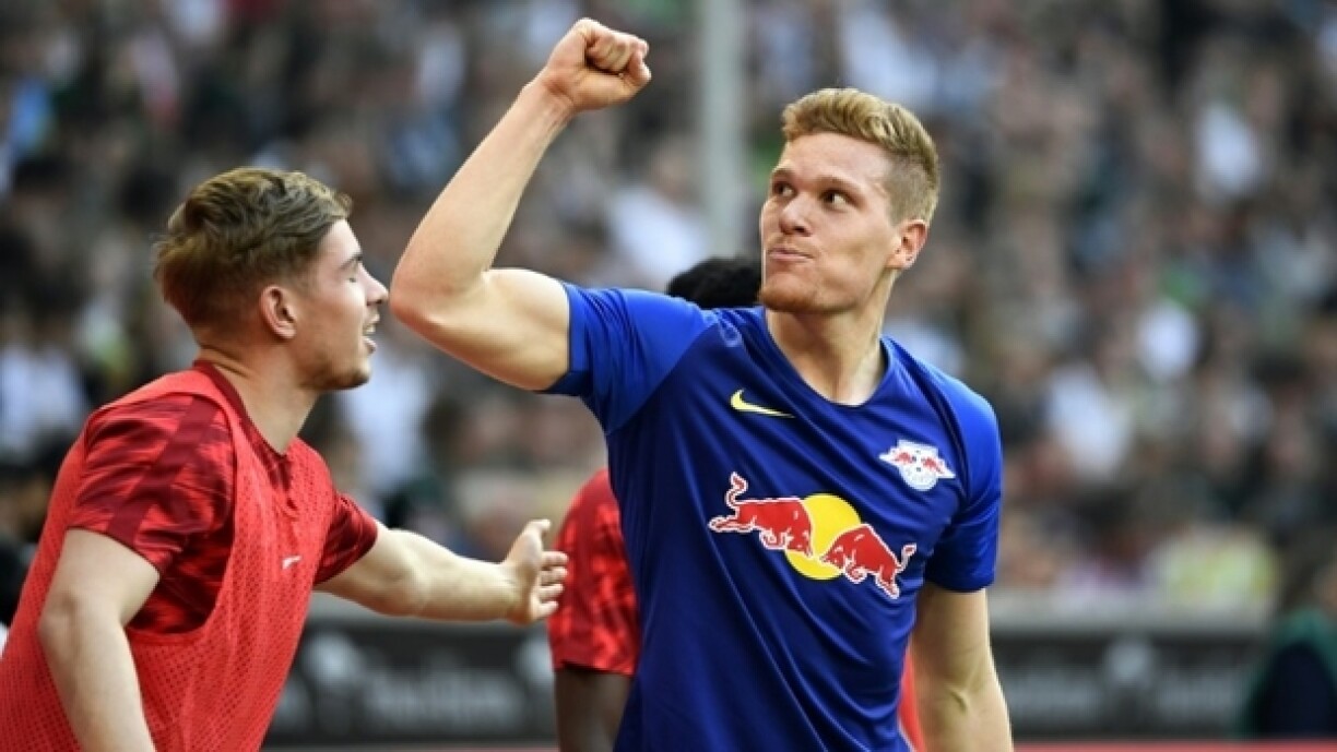 Huet zwee Goler markéiert: de Marcel Halstenberg vun RB Leipzig.