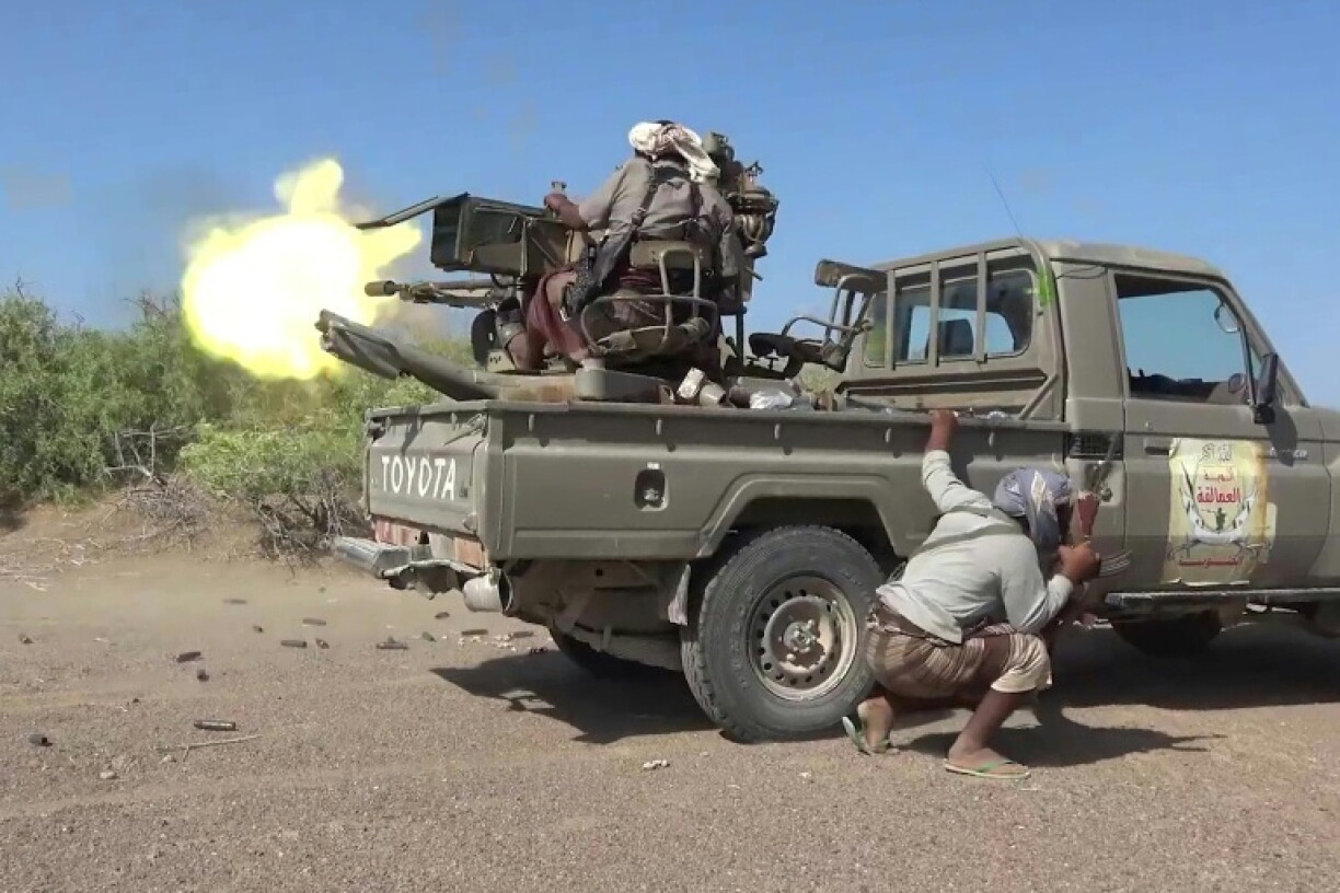 Pro-government forces have launched a counteroffensive to retake Houthi-held territory in Yemen