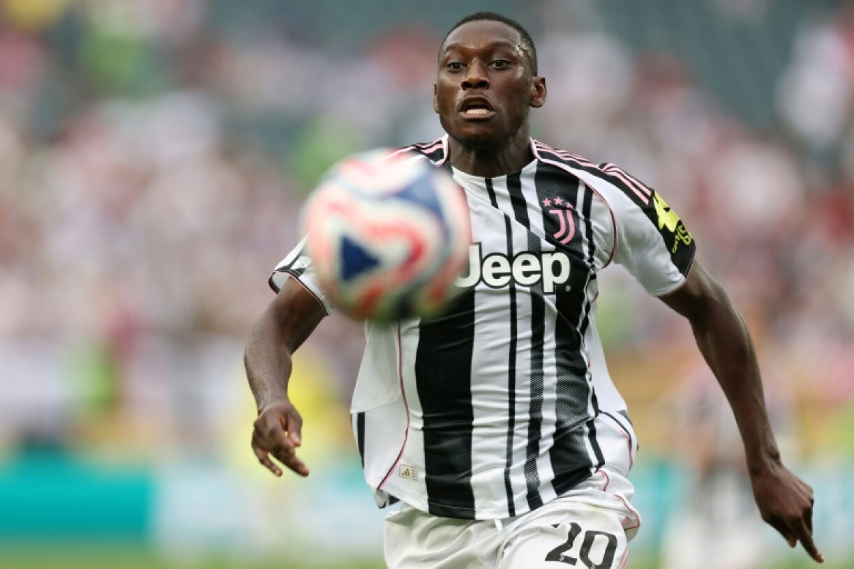 L'attaquant français Randal Kolo Muani, ici sous les couleurs de la Juventus Turin lors de la Coupe du monde des clubs à Philadelphie le 22 juin 2025, retourne dans le club italien après une parenthèse à Tottenham.