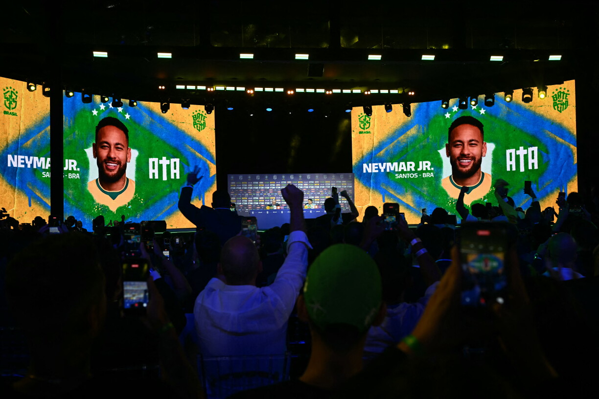 D'Freed war grouss am Sall, wéi den Neymar annoncéiert ginn ass