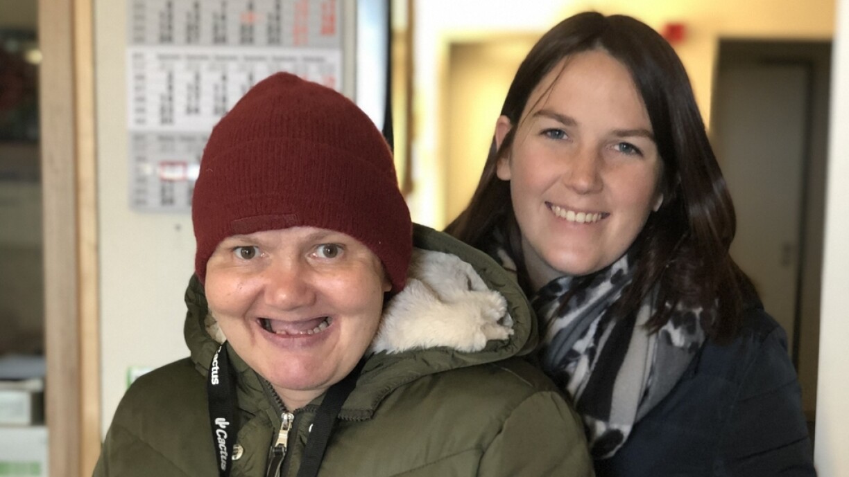 D’Johanna Keller zesumme mat enger Residente vun der Fondatioun.