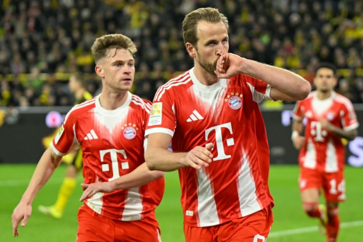 Harry Kane célèbre son 2e but lors de la victoire du Bayern contre le Borussia, le 28 février 2026 à Dortmund