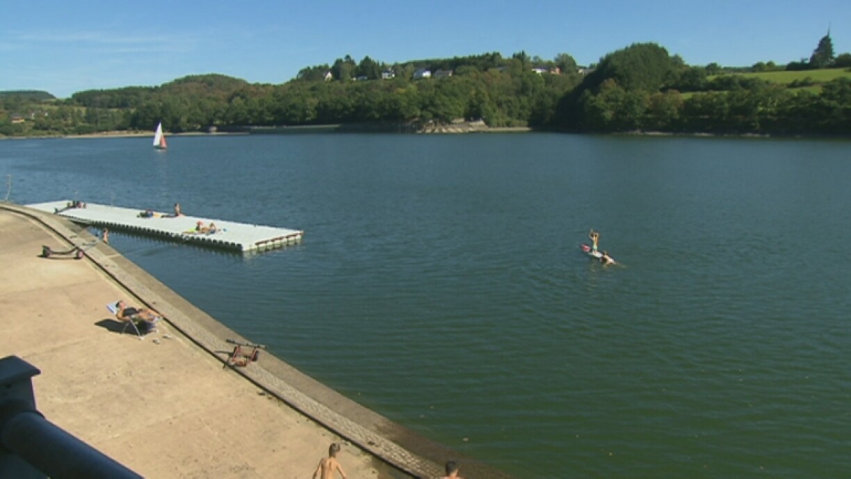 Il risque de faire encore frisquet pour piquer une tête