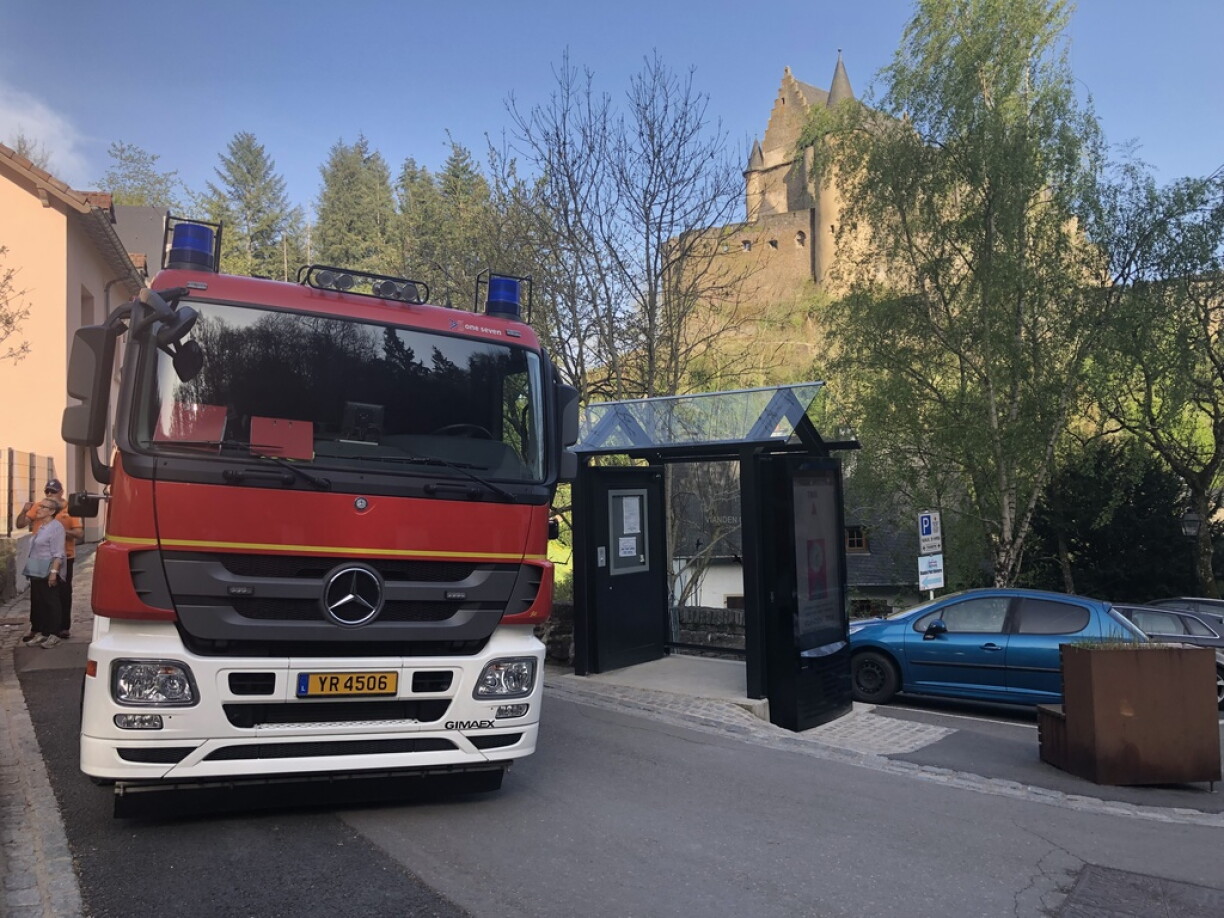 Groussen Asaz fir d'Pompjeeën op Ouschterméindeg zu Veianen.