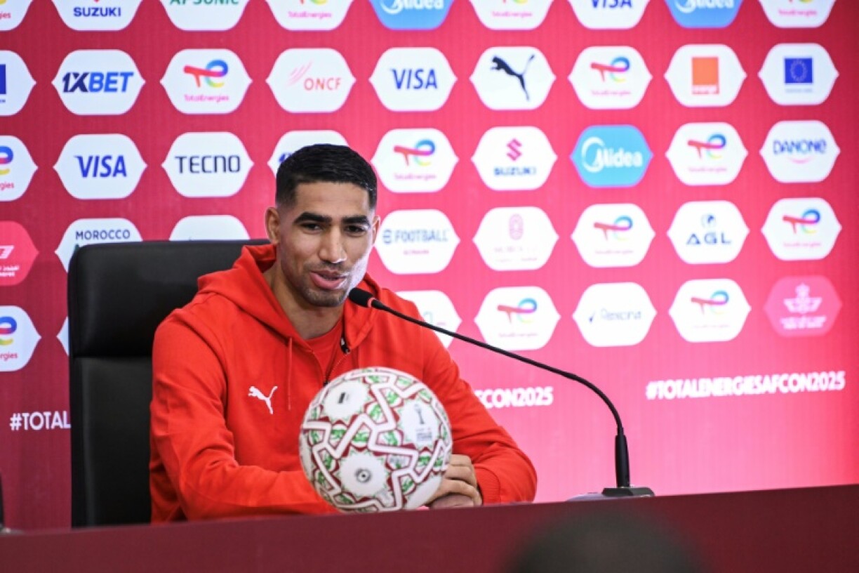 Le capitaine de l'équipe du Maroc Achraf Hakimi lors de la conférence de presse au complexe Prince Moulay Abdallah à Rabat, le 20 décembre 2025, veille du coup d'envoi de la CAN