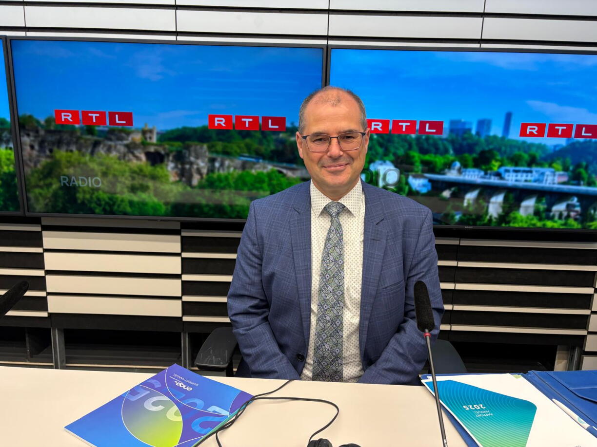 Den Alain Reuter, Chef vun der Pensiounskeess, als Invité vun der Redaktioun den 30. Juli 2026.