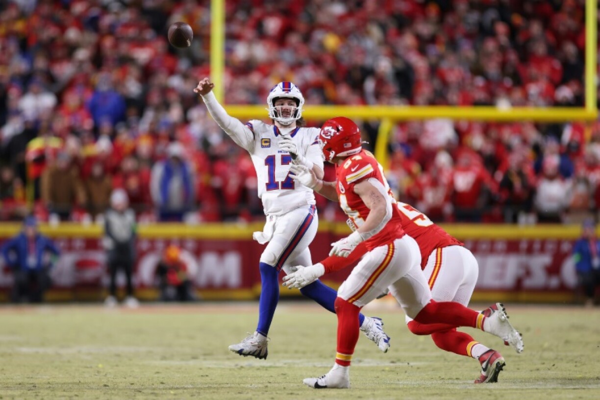 Buffalo Bills quarterback Josh Allen is to be guaranteed a record $250 million under a new six-year contract agreed with the club