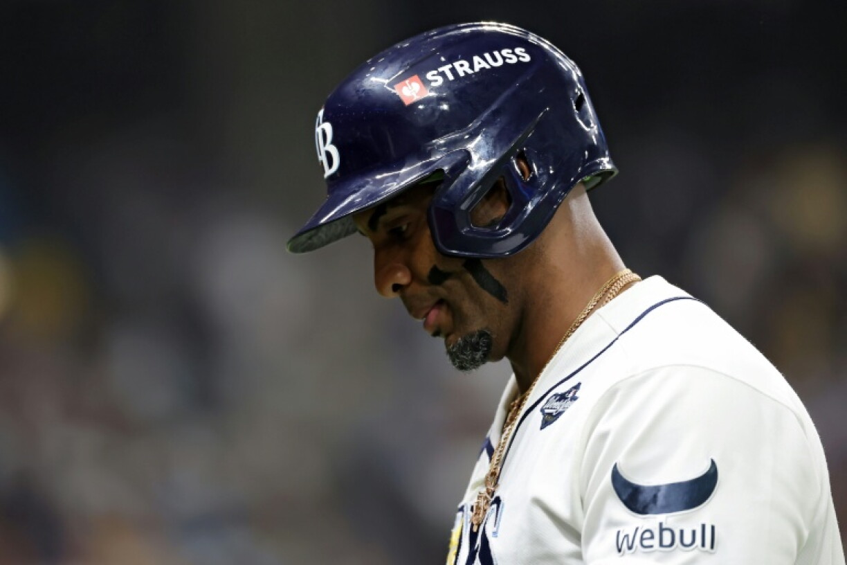 Tampa Bay's Yandy Díaz reacts after flying out in the eighth inning of the Rays' loss to the Milwaukee Brewers in the World Series deciding game five