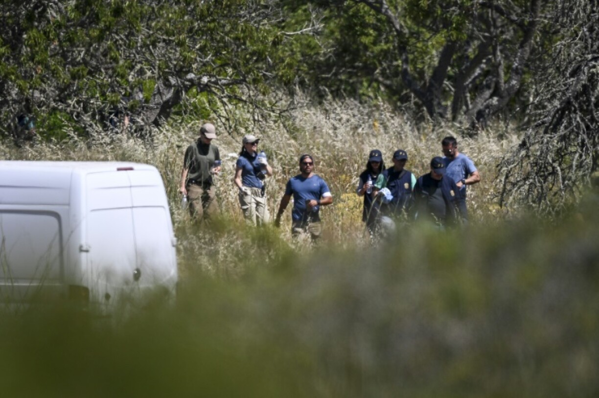 The search involved around 25 German police officers assisting Portuguese authorities