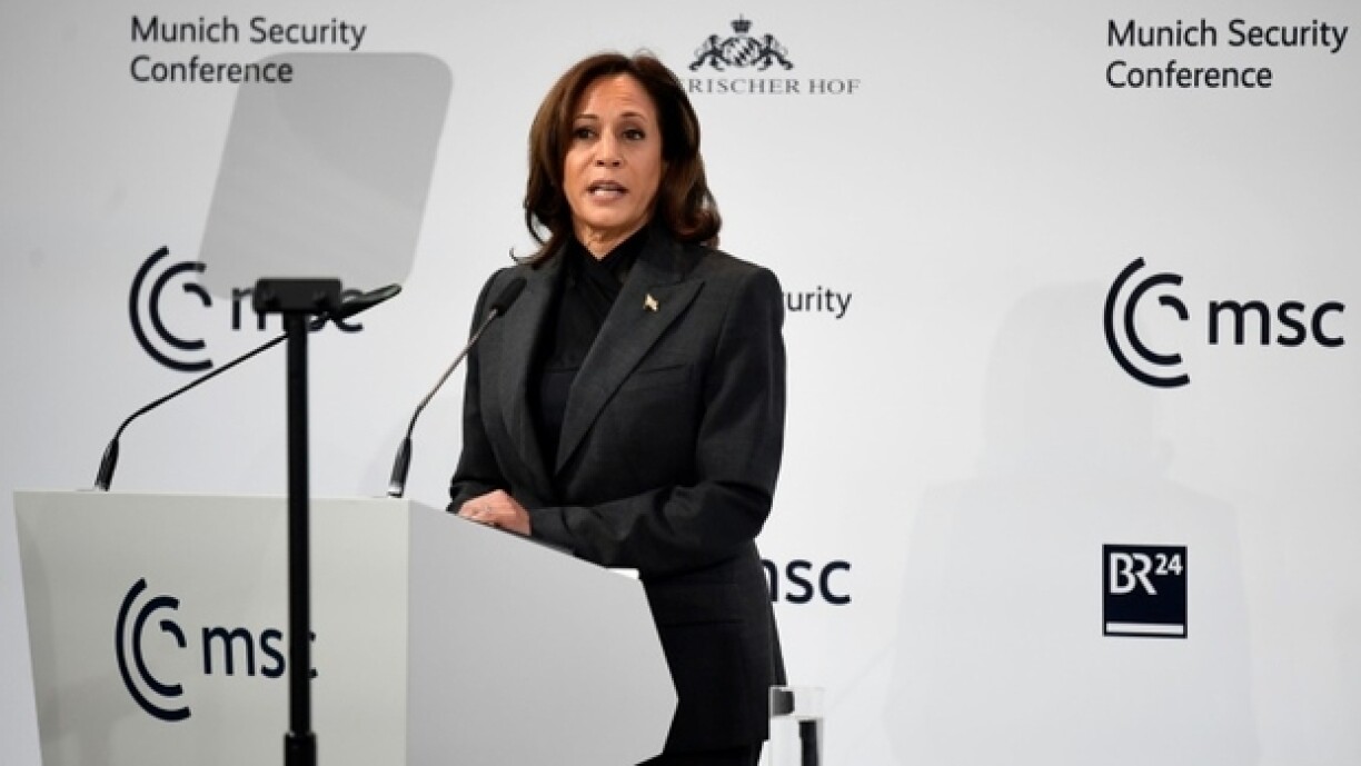 La vice-présidente des Etats-Unis Kamala Harris s'exprime lors de la Conférence de Munich sur la sécurité, le 18 février 2023