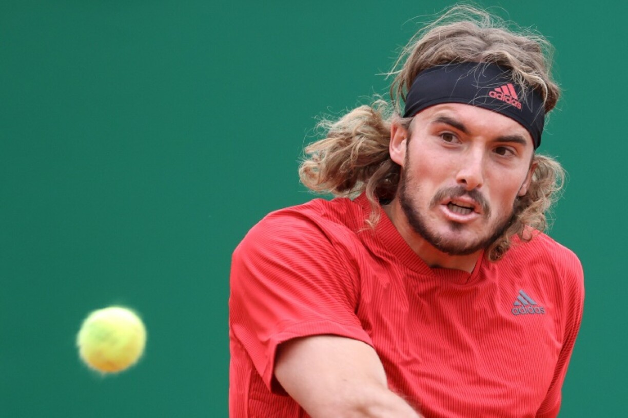 Le Grec Stefanos Tsitsipas face au Britannique Daniel Evans en demi-finale du Masters 1000 de Monte-Carlo, le 17 avril 2021
