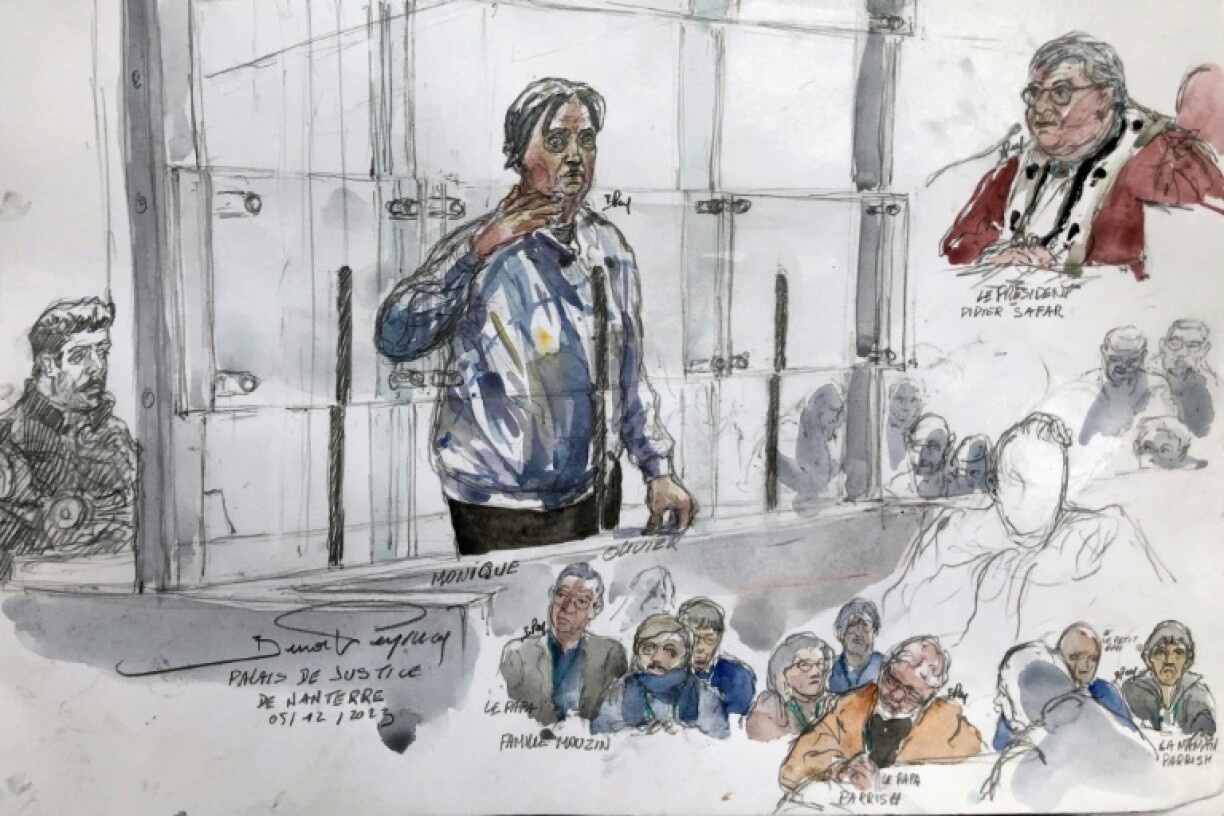 Monique Olivier devant la cour d'assises des Hauts-de-Seine, à Naterre, le 5 décembre 2023