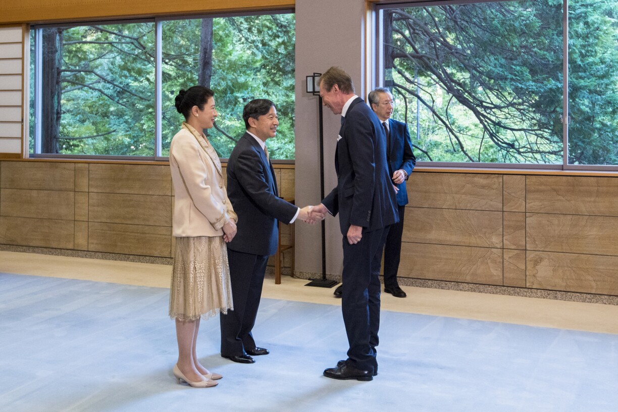 Grand Duke Henri meeting Emperor Naruhito a day after his accession to the throne in October 2019.