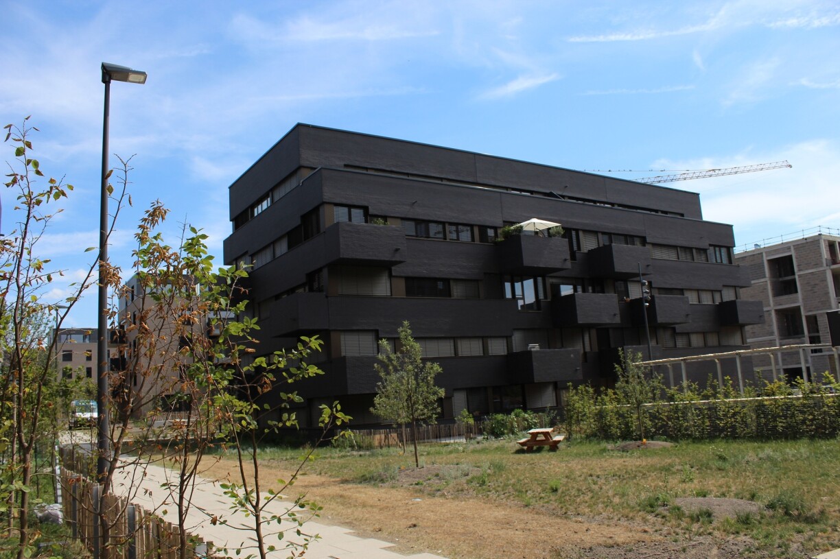 Au Kirchberg, ces résidences neuves ont vite trouvé leurs habitants. Mais certains sont confrontés à de nombreux problèmes.