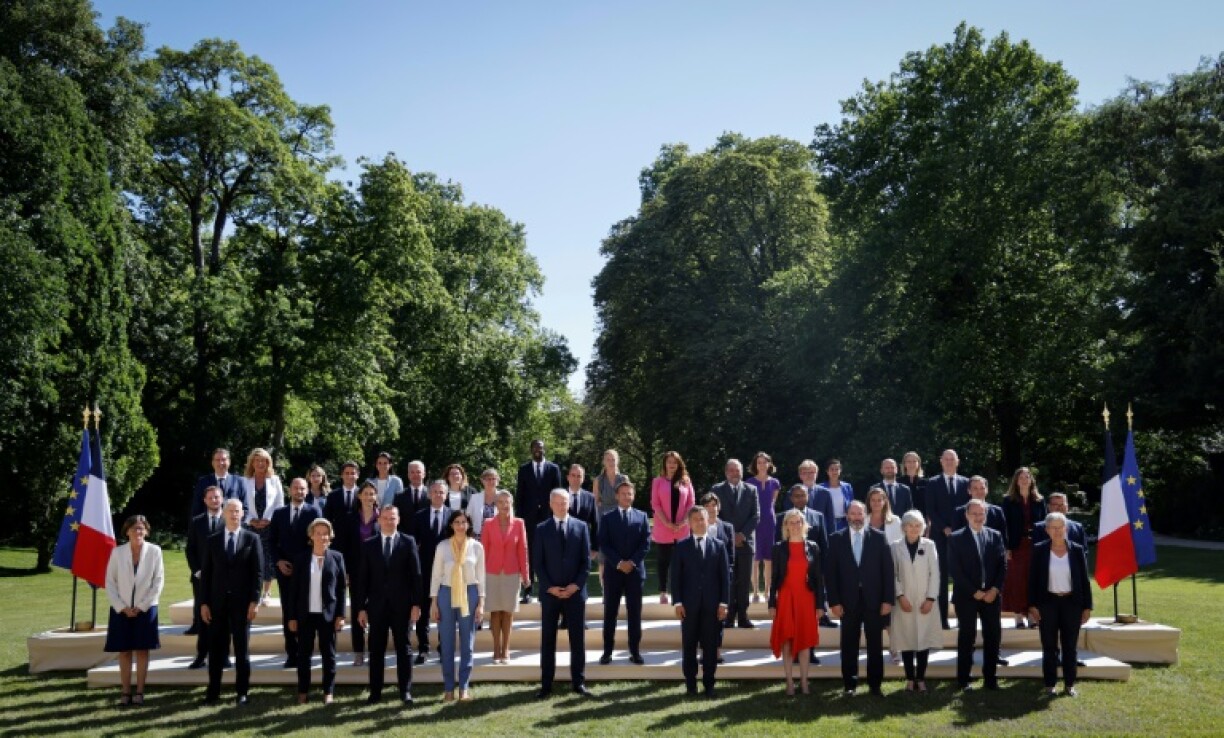Le nouveau gouvernement d'Elisabeth Borne dans les jardins de l'Elysée, le 4 juillet 2022