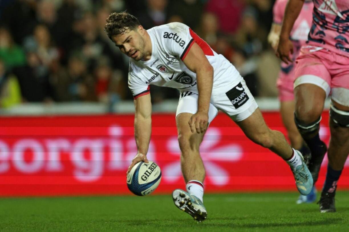 Antoine Dupont has scored two tries in as many Champions Cup games this season