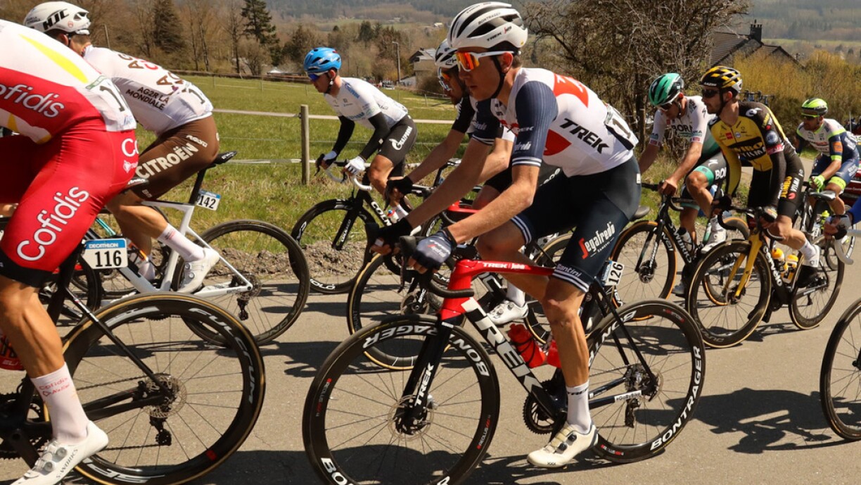 De Michel Ries hei nach am Trikot vu senger aler Ekipp.