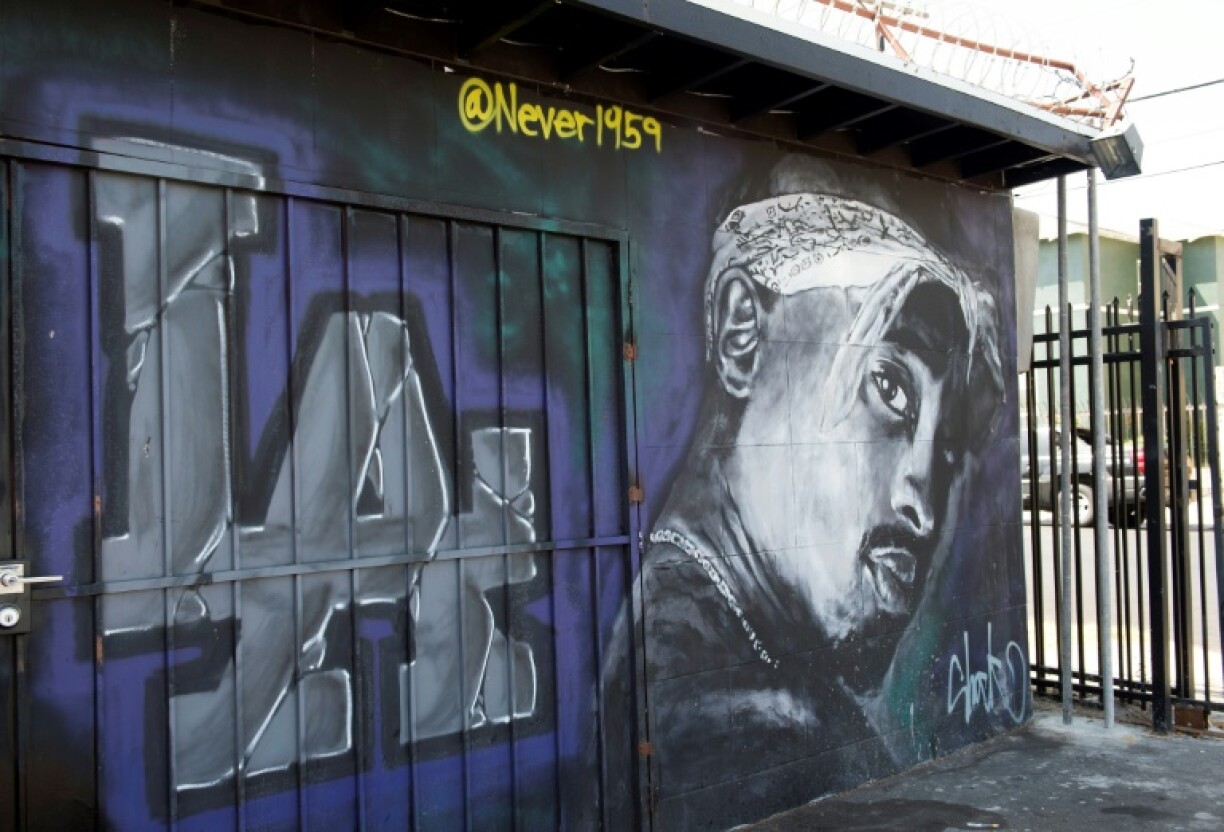 Un mur dédié au rappeur américain Tupac Shakur, assassiné en 1996, dans la ville de Los Angeles le 26 mai 2016