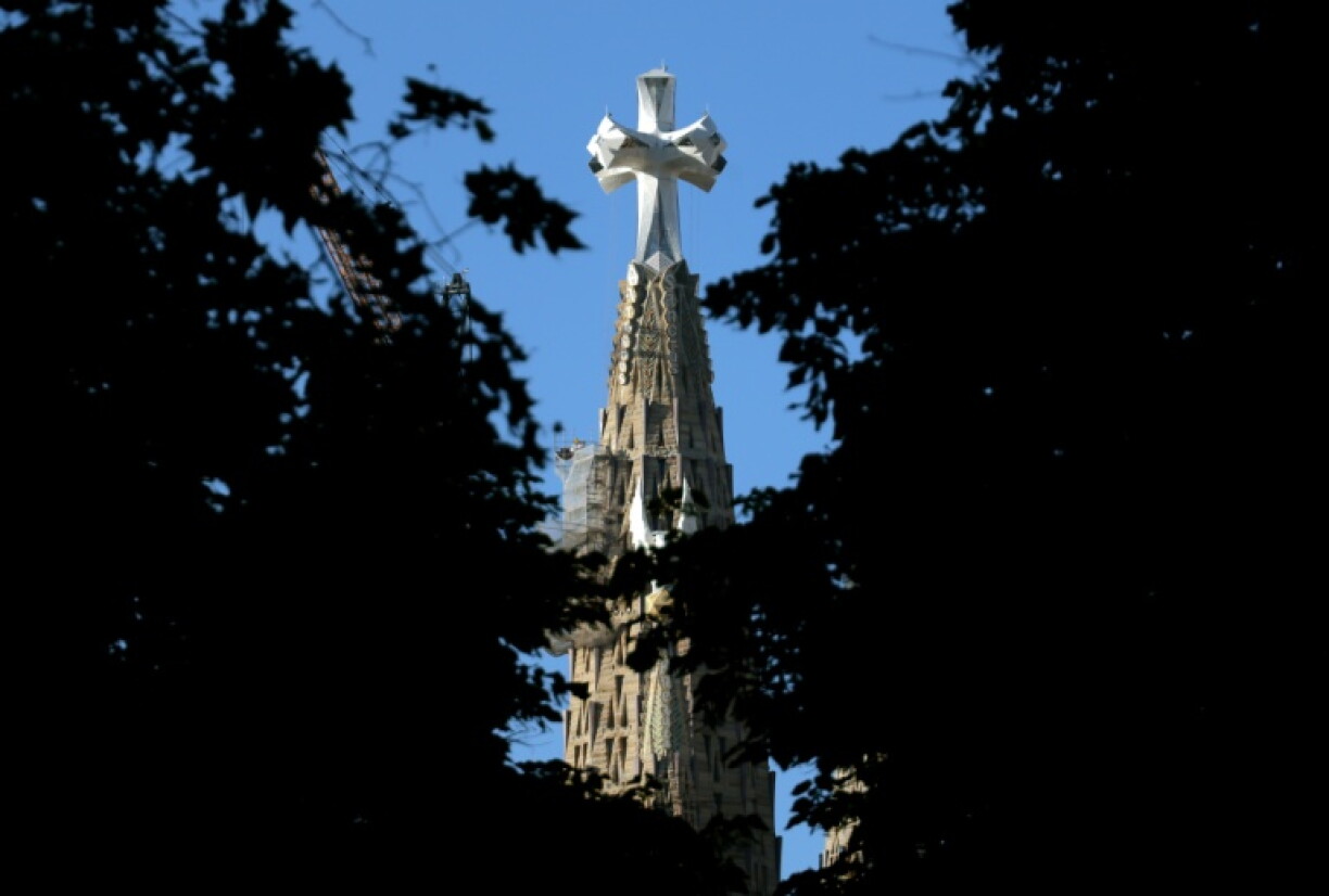 La tour centrale du Christ de la Sagrada Familia créée par l'architecte Antoni Gaudi, à Barcelone le 21 mai 2026