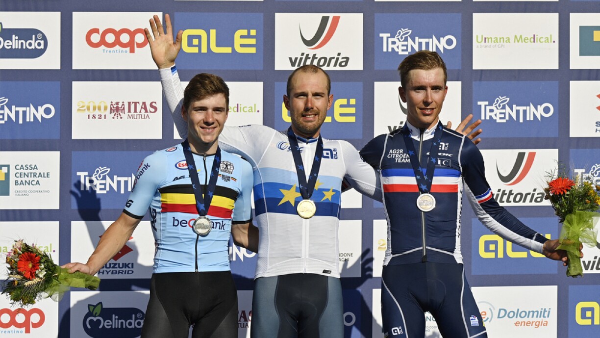 De Podium vun den Hären-Elite.