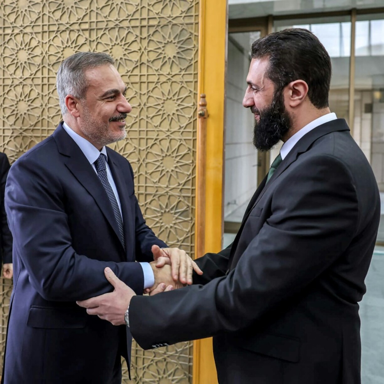 Turkish Foreign Minister Hakan Fidan meets new Syrian leader Ahmed al-Sharaa in Damascus
