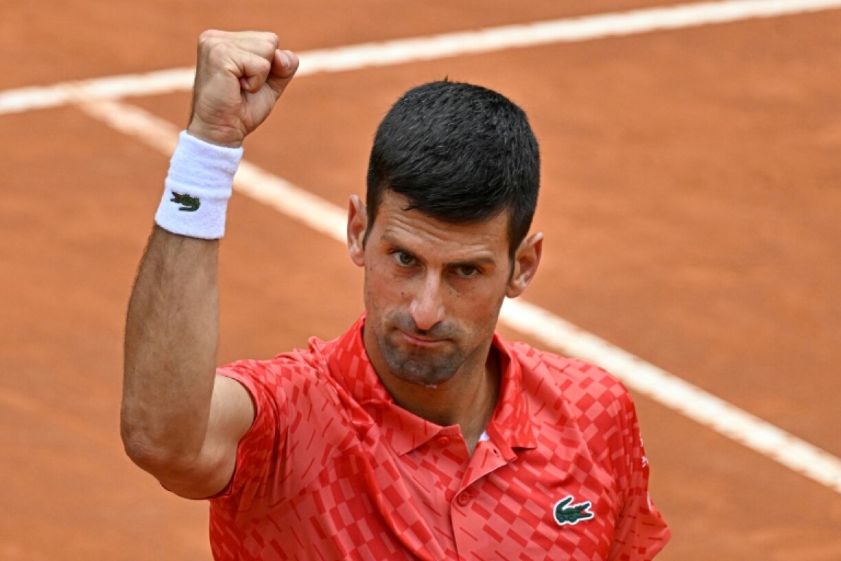 Le Serbe Novak Djokovic célèbre sa victoire sur le Britannique Cameron Norrie lors du quatrième tour du Masters 1000 de Rome, le 16 mai 2023