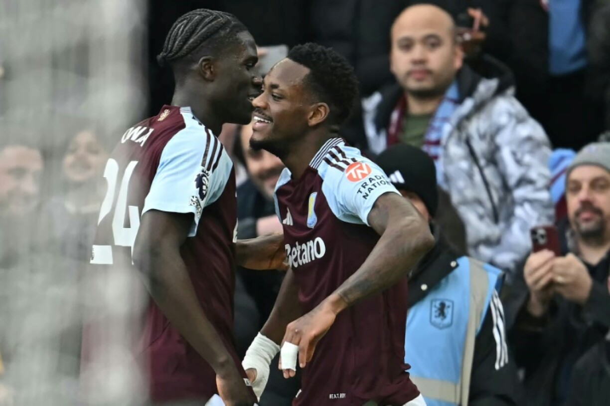 Aston Villa forward Jhon Duran celebrates his goal against Manchester City