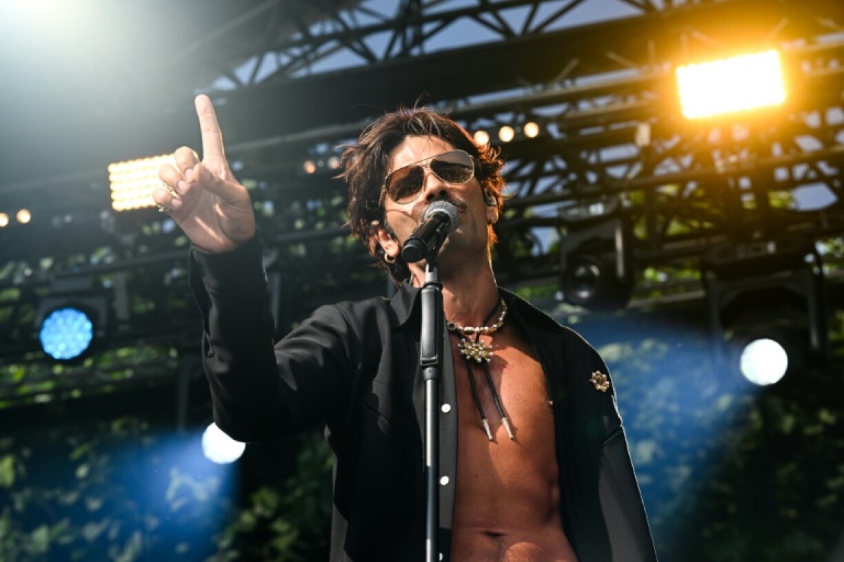 Le chanteur français Lucky Love en concert au festival Rock en Seine, le 22 août 2024 à Saint-Cloud, près de Paris