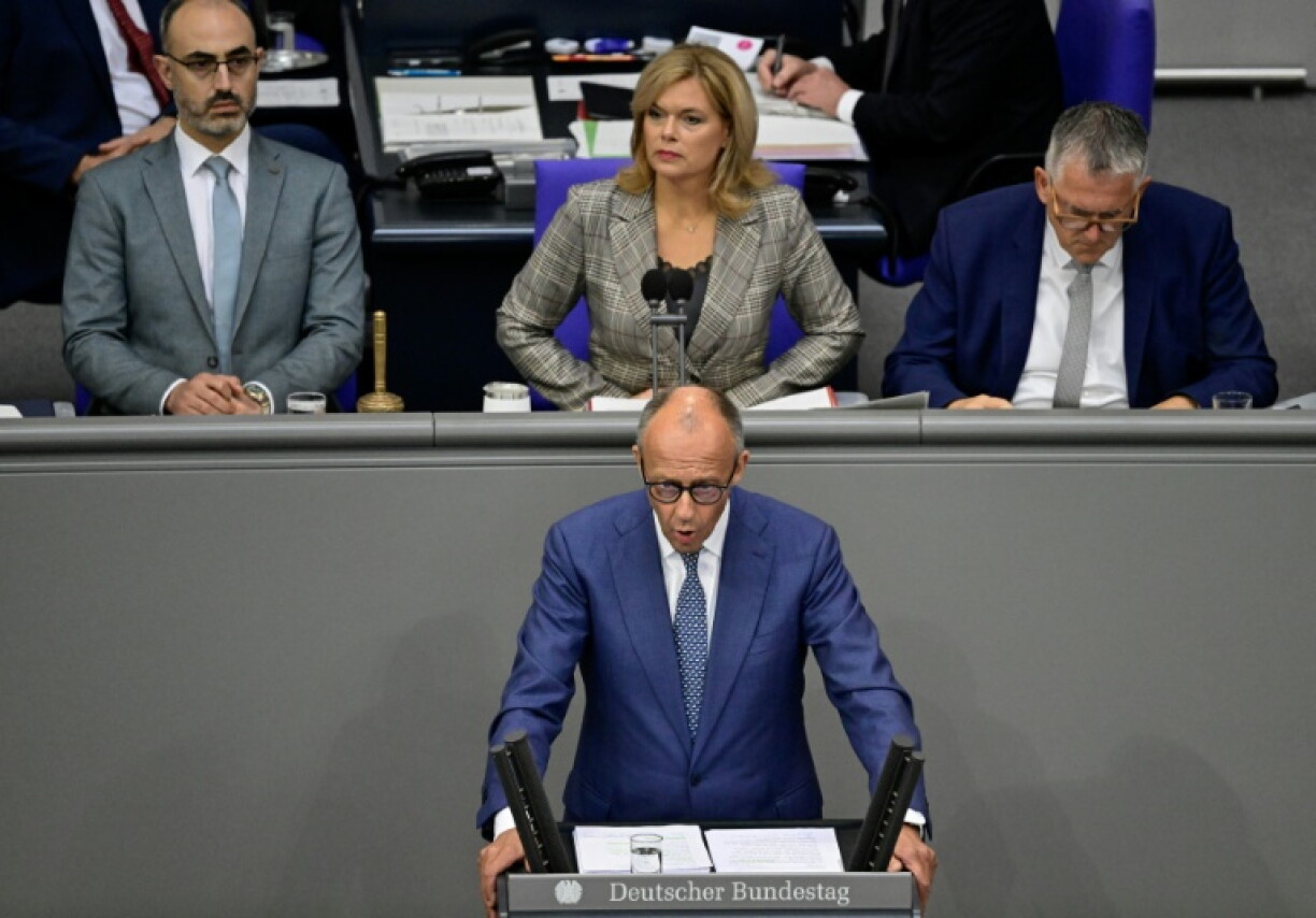 Mit lautstarken Zwischenrufen haben AfD-Abgeotrdnete in der Debatte des Bundestags am Mittwoch den Ärger von Bundestagspräsidentin Julia Klöckner (CDU) auf sich gezogen.