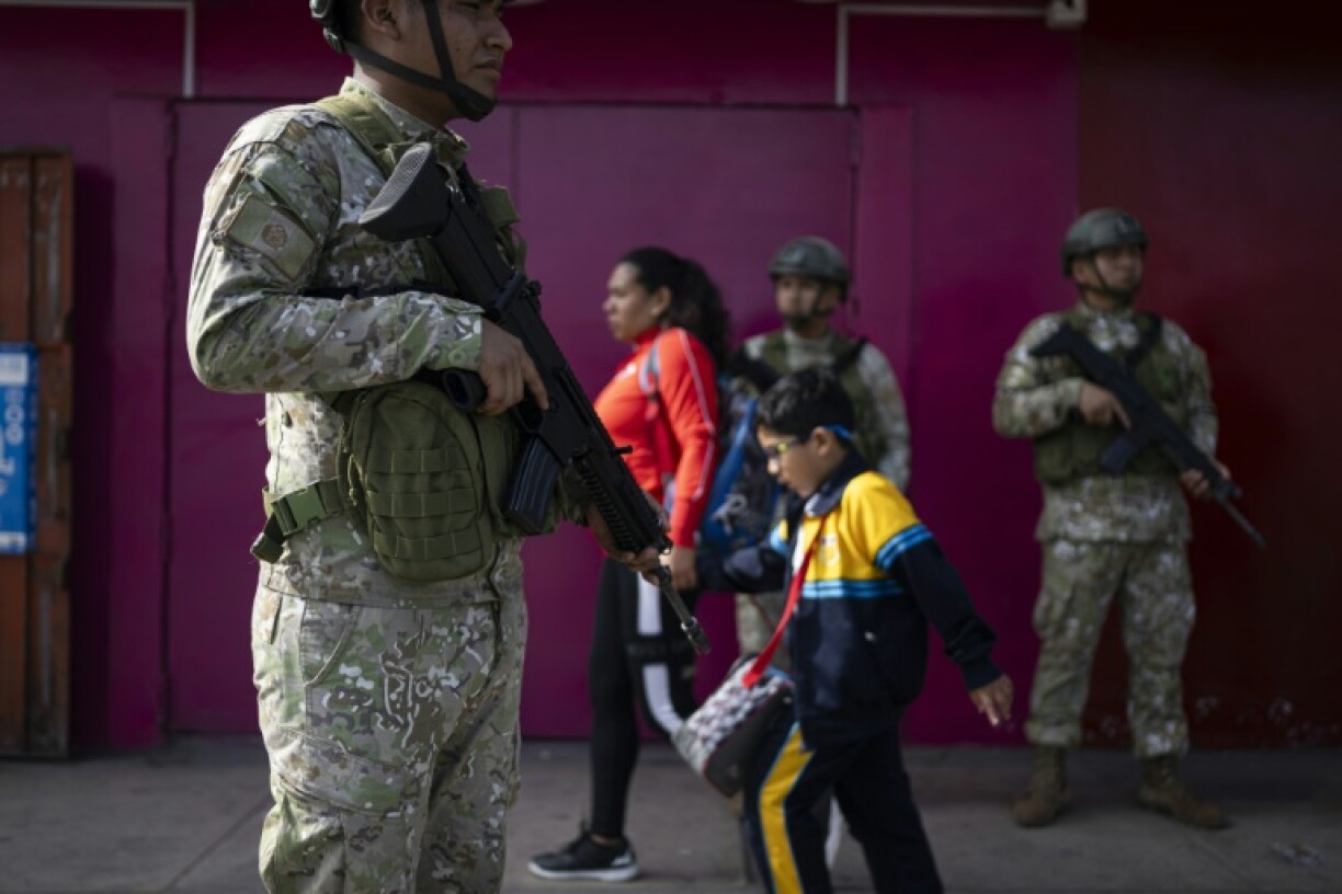 Many Peruvians blamed Jeri's predecessor, Dina Boluarte, for a surge in graft and criminality, particularly extortion