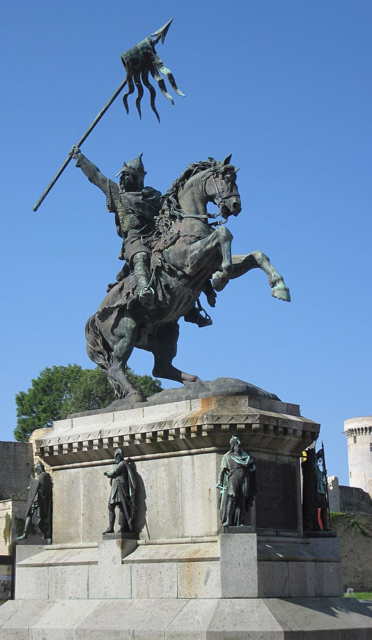Grand Duke Henri's 23rd great-grandfather William the Conqueror
