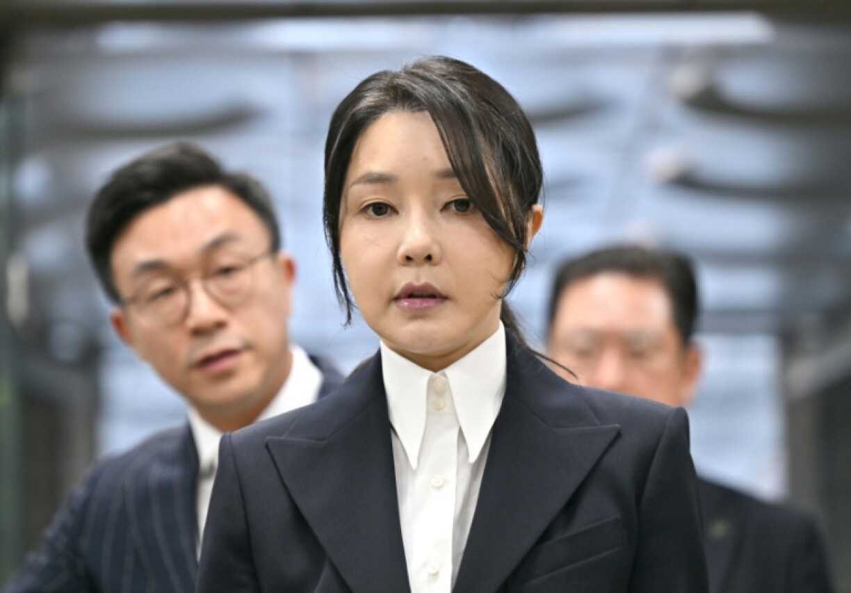 South Korea's former first lady Kim Keon Hee, wife of impeached former president Yoon Suk Yeol, arrives for a hearing at the Seoul Central District Court on August 12