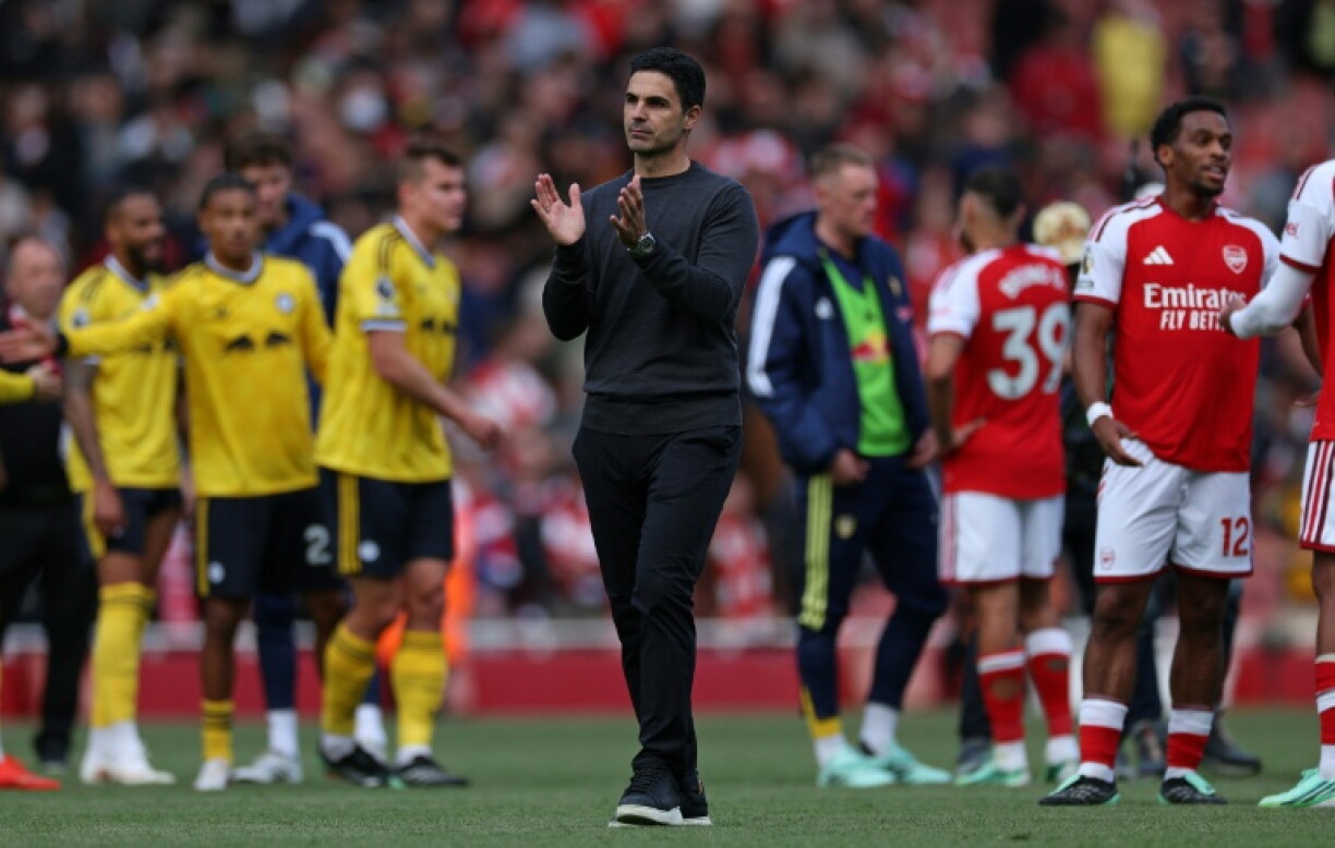 Arsenal manager Mikel Arteta celebrates his team's 2-1 victory against Leeds at the Emirates