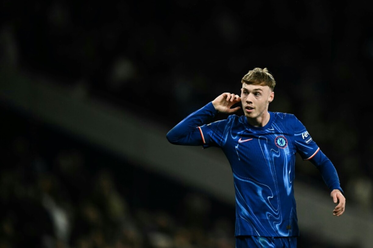 Chelsea's Cole Palmer scored two goals from the penalty spot in a 4-3 win at Tottenham