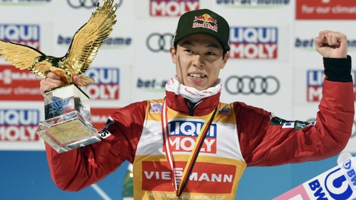 De Ryoyu Kobayashi bei senger zweeter Schlussvictoire bei der Véierschanzentournée.