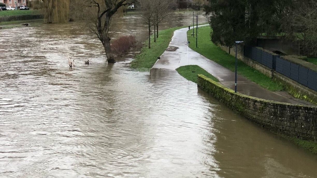 In Diekirch, the cycle path was already partly flooded on Saturday afternoon.