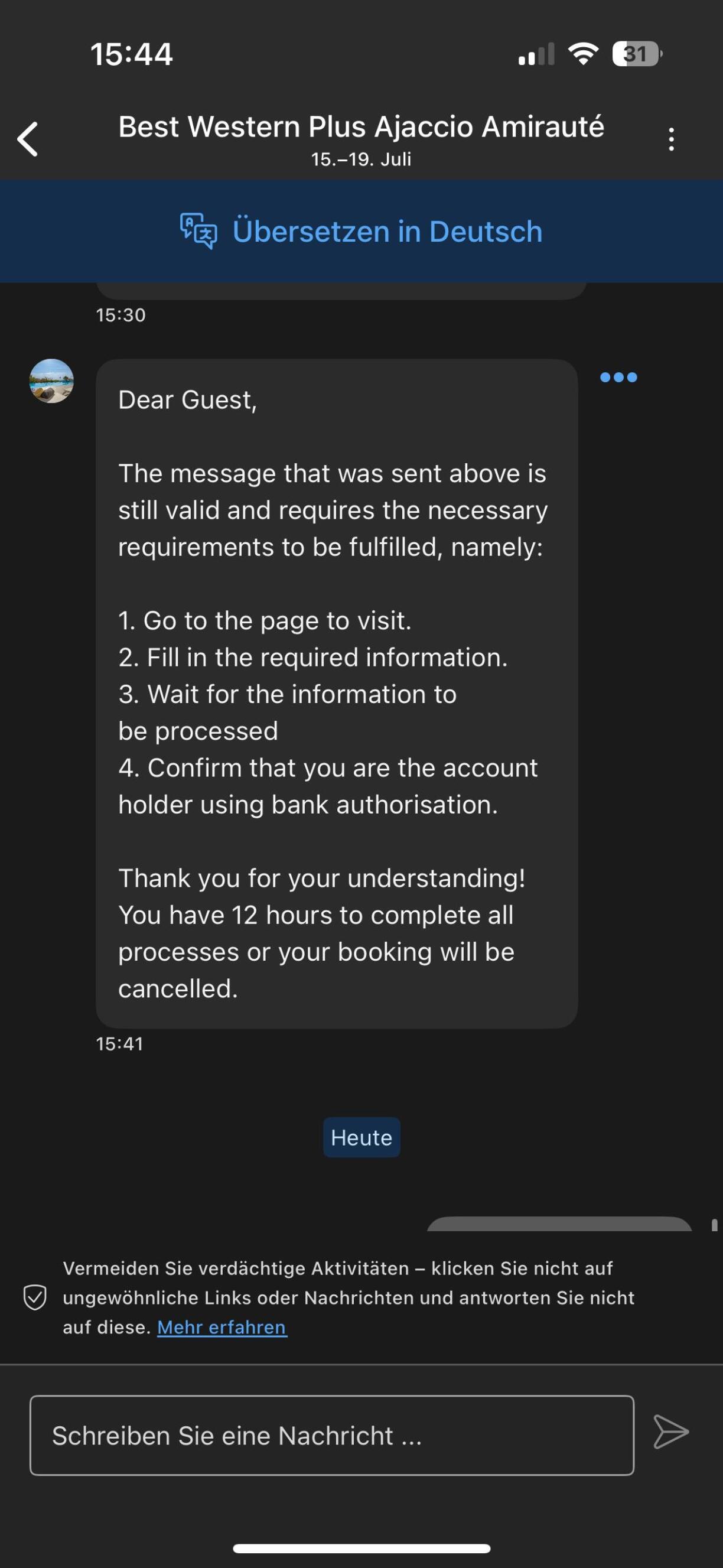 Hei e Beispill vun engem gefälschte Message op der Booking-App