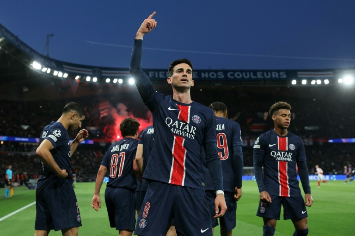 Fabian Ruiz salutes the Parc des Princes crowd after putting Paris Saint-Germain into the lead against Arsenal in Wednesday's Champions League semi-final second leg