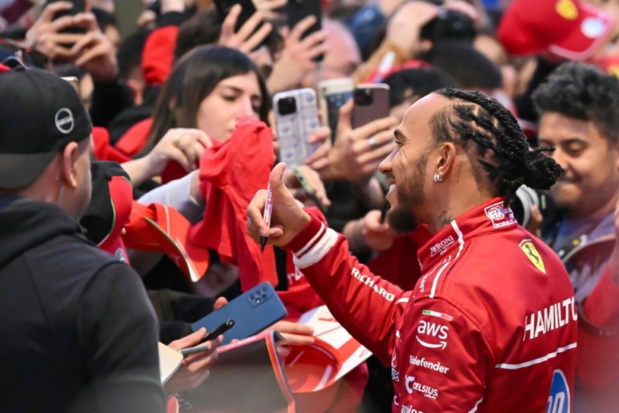 Lewis Hamilton has had a warm welcome from Ferrari fans